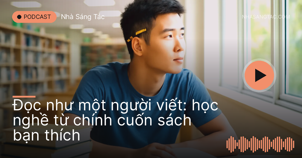 Chàng trai trong phòng đọc thư viện bên chồng sách đóng, bút chì giắt tai